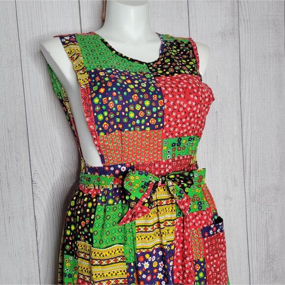 Vintage 70s Patchwork Wrap Pinafore Peekaboo Open Back Dress, size S/M - Picture 2 of 11